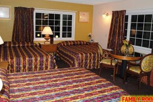 TRAVEL INN AND SUITES (Victorville)